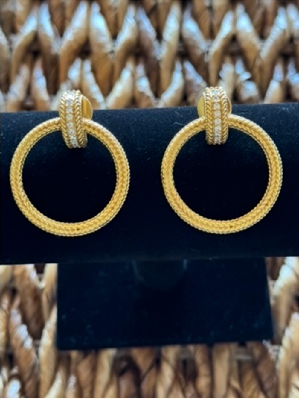 Julie Vos Windsor Doorknocker earrings! Gorgeous!